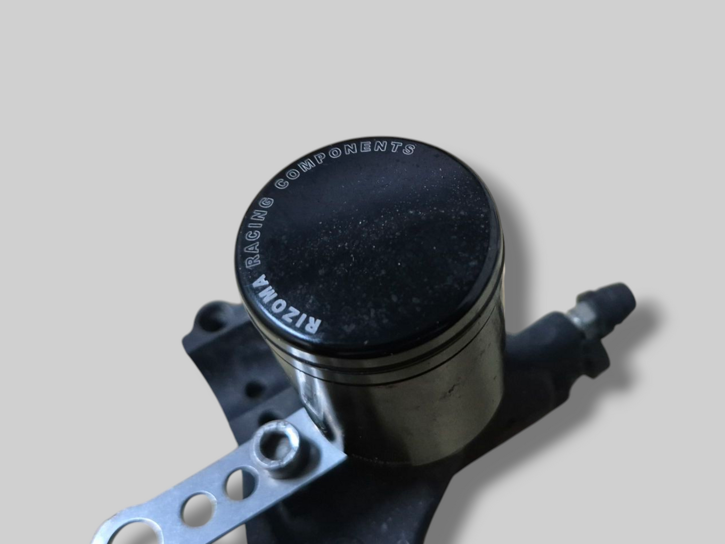 FRONT BRAKE PUMP MASTER CYLINDER AP8113969 Aprilia RSV Mille 98-03 / Tuono 02-05