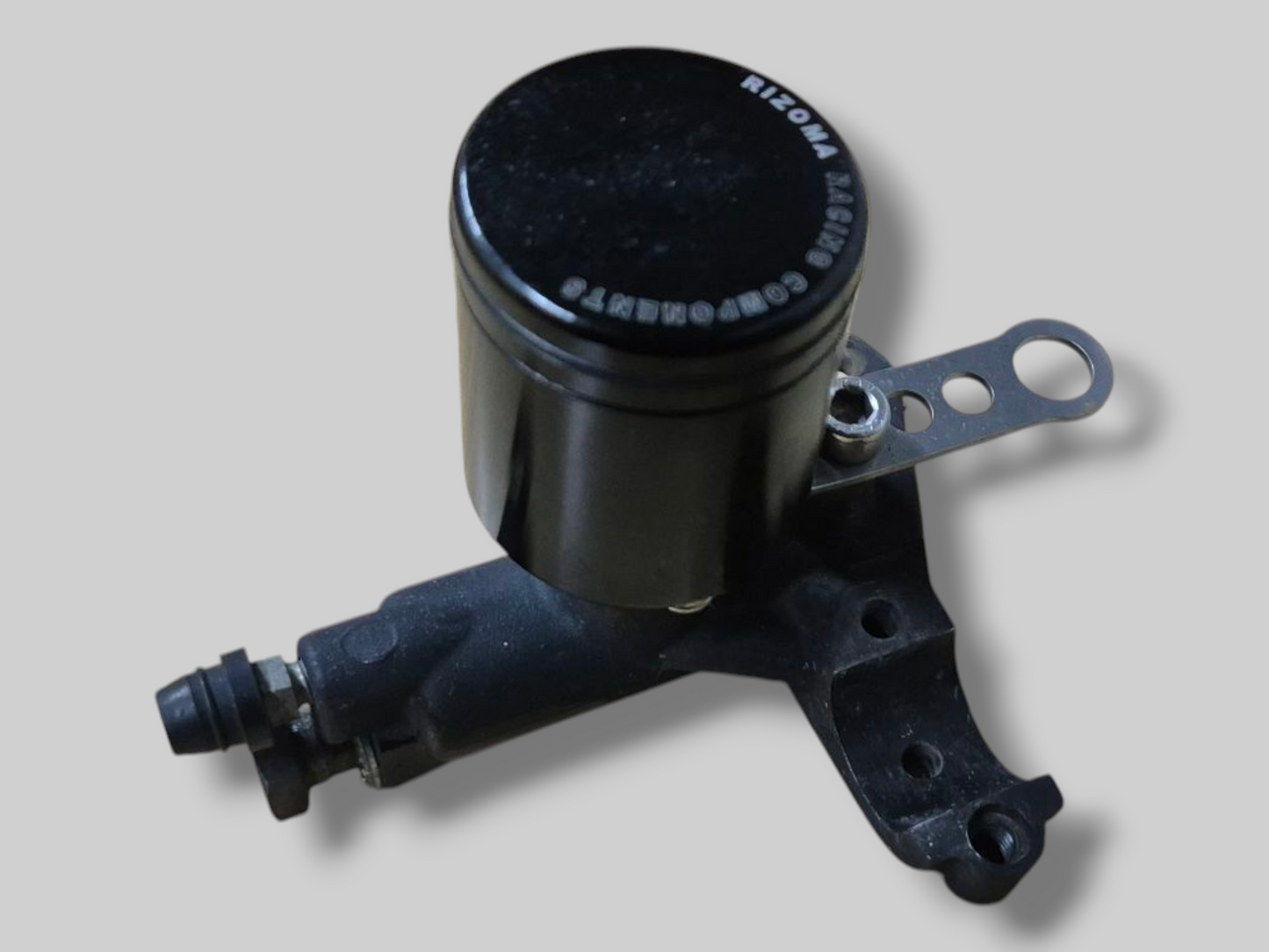 FRONT BRAKE PUMP MASTER CYLINDER AP8113969 Aprilia RSV Mille 98-03 / Tuono 02-05