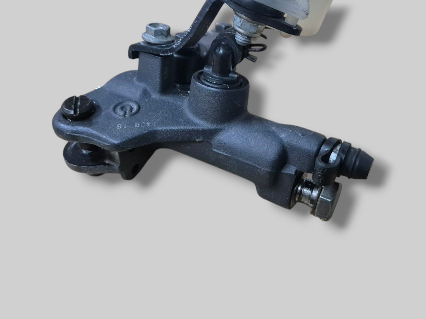 FRONT BRAKE PUMP MASTER CYLINDER AP8113969 Aprilia RSV Mille 98-03 / Tuono 02-05