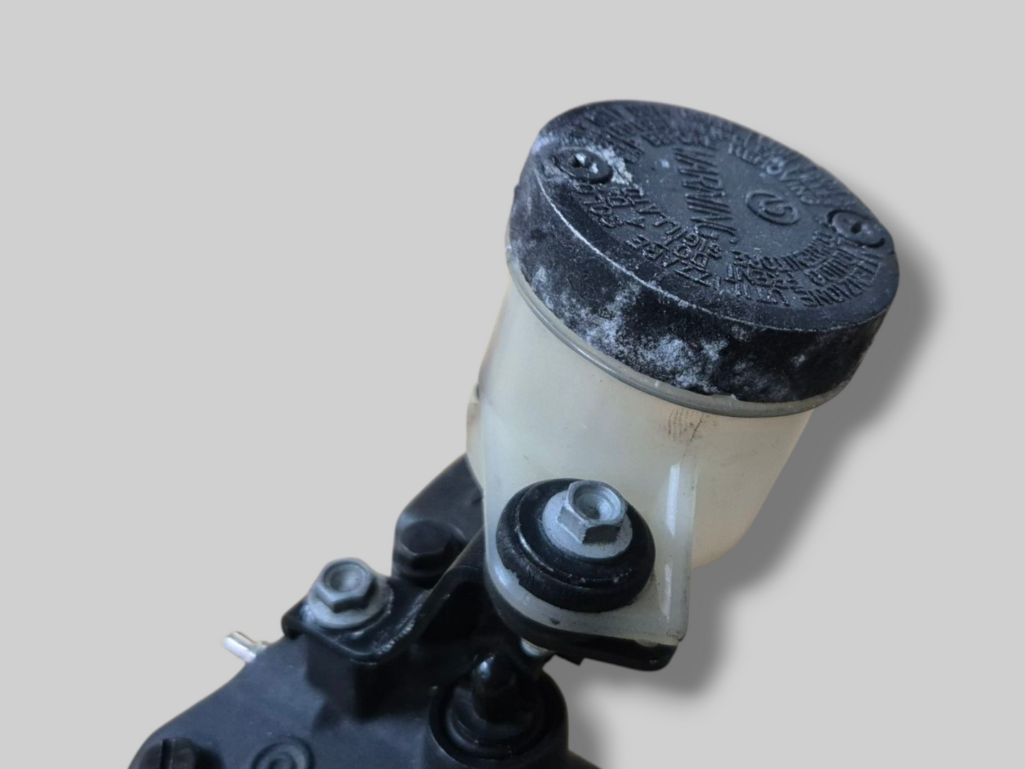FRONT BRAKE PUMP MASTER CYLINDER AP8113969 Aprilia RSV Mille 98-03 / Tuono 02-05