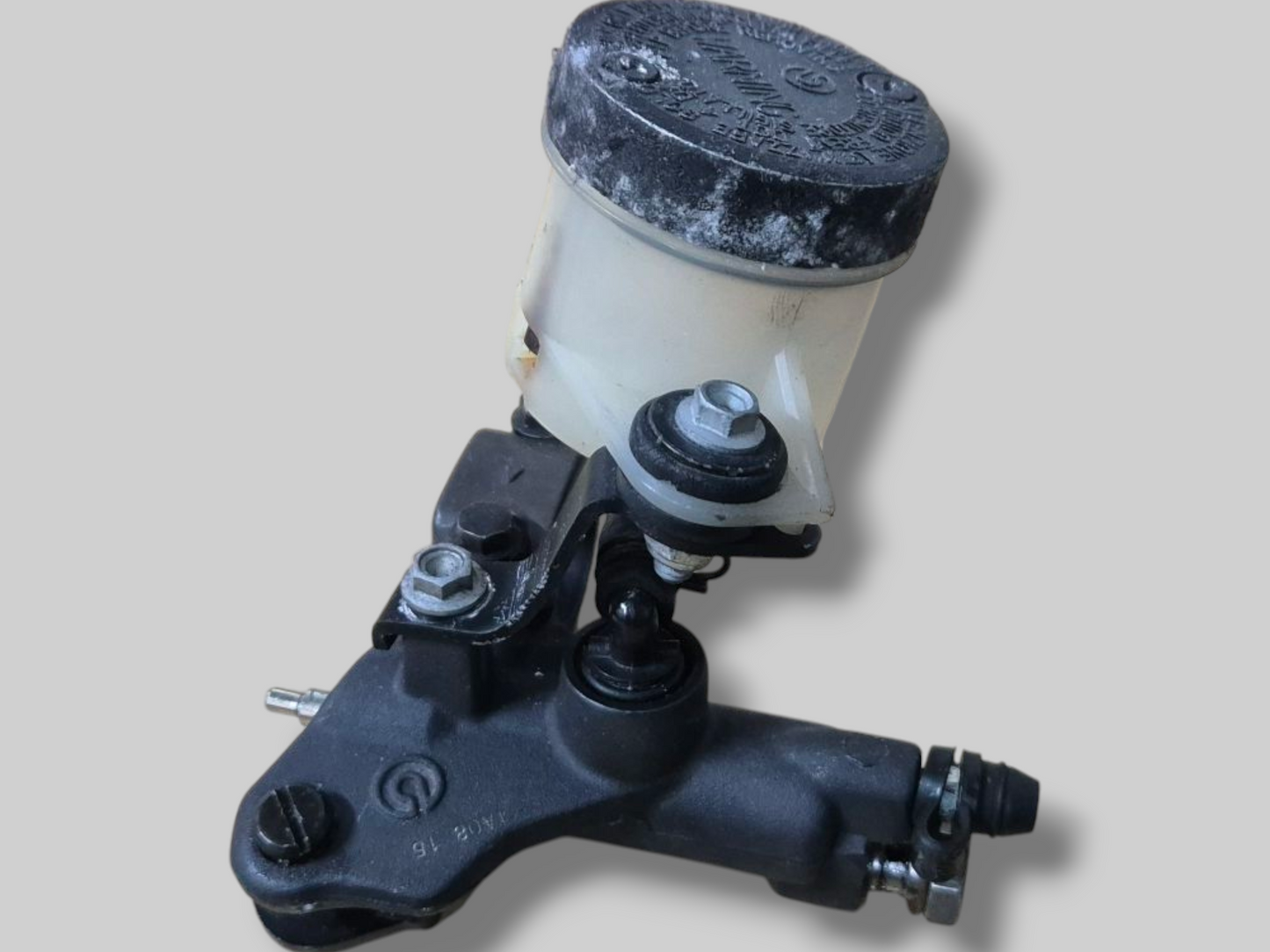 FRONT BRAKE PUMP MASTER CYLINDER AP8113969 Aprilia RSV Mille 98-03 / Tuono 02-05