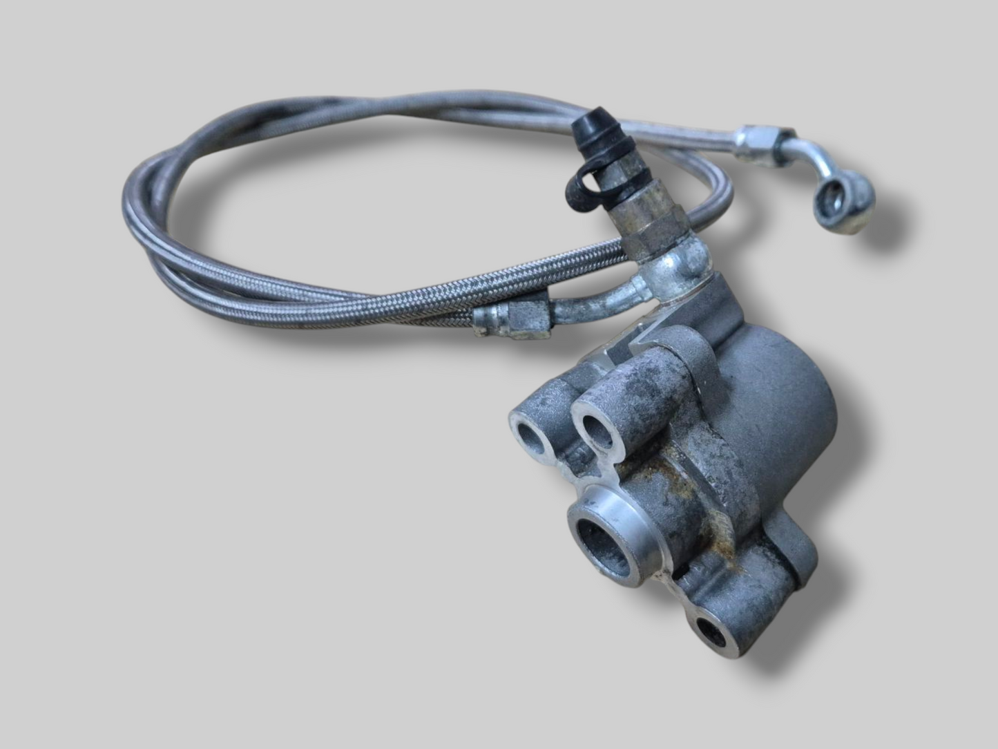 CYLINDRE ESCLAVE DE COMMANDE D'EMBRAYAGE AP8106381 Aprilia RSV Mille 98-03 / Tuono 02-05 