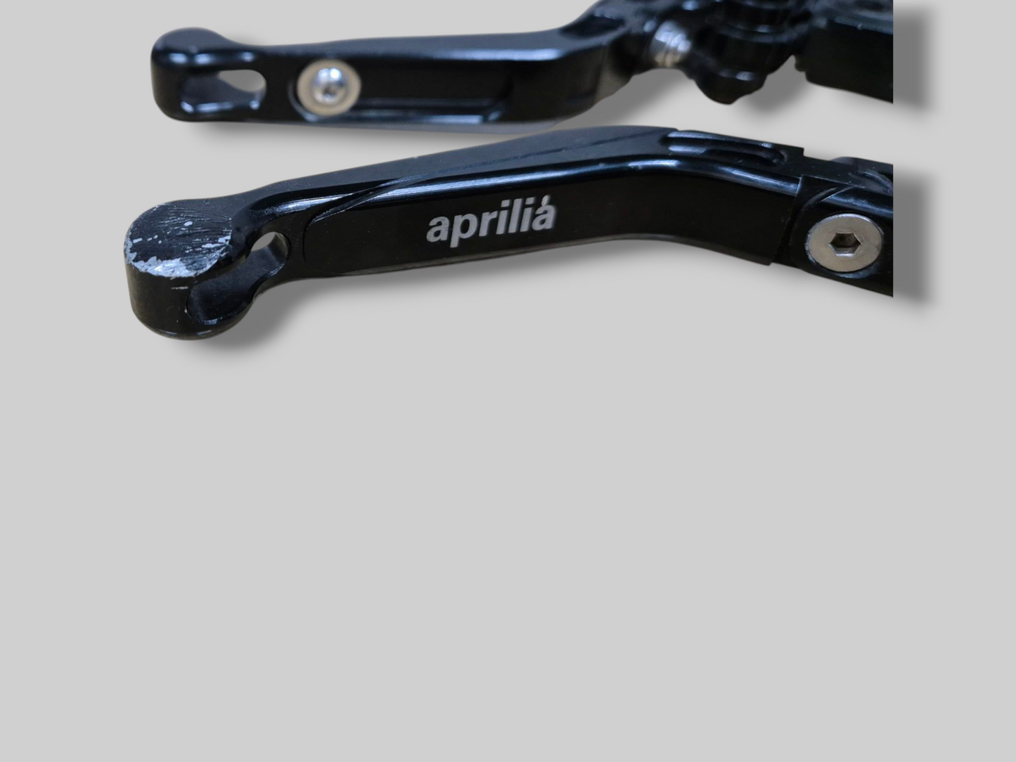 LEVER KIT BLACK APRILIA WITH PIVOT AP8113758 Aprilia RSV Mille 1998-2003