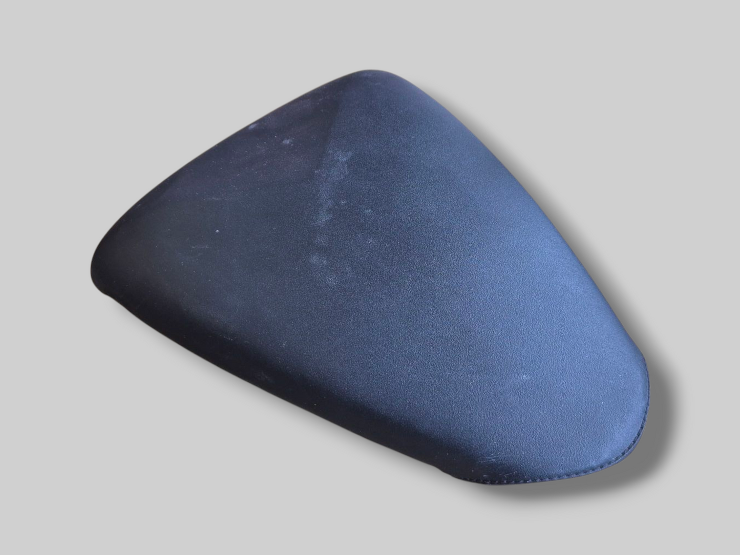 SIÈGE PASSAGER ARRIÈRE / SELLE AP8129170 Aprilia RSV Mille 1998-2000 
