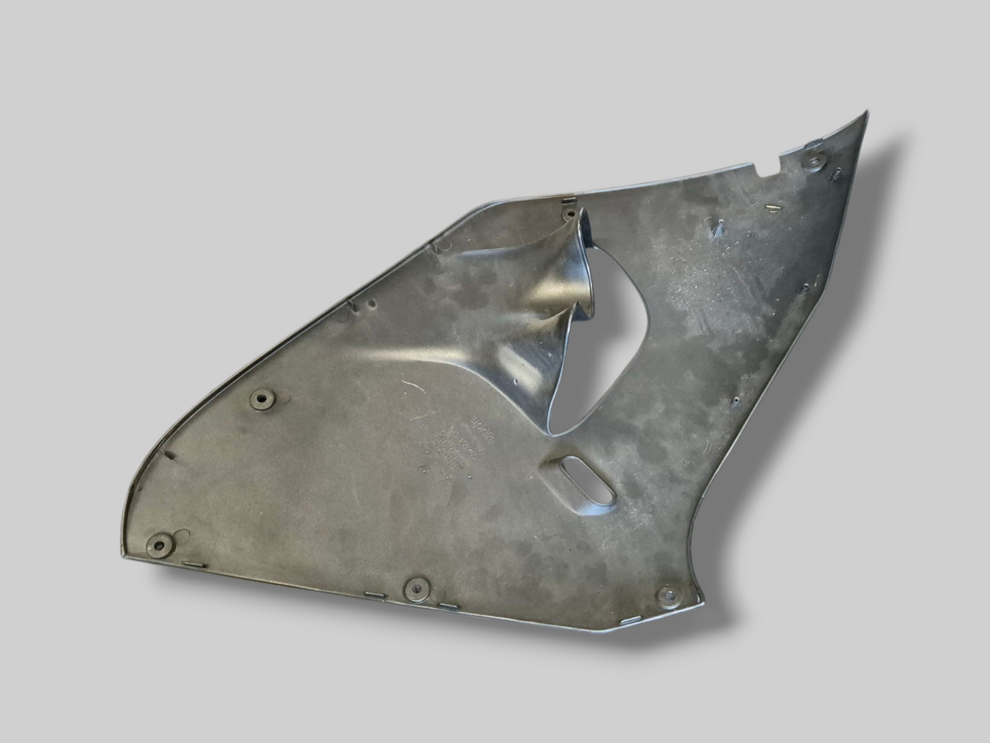 CARÉNAGE CÔTÉ GAUCHE DIABLO NOIR AP8139411Aprilia RSV Mille 98-03 