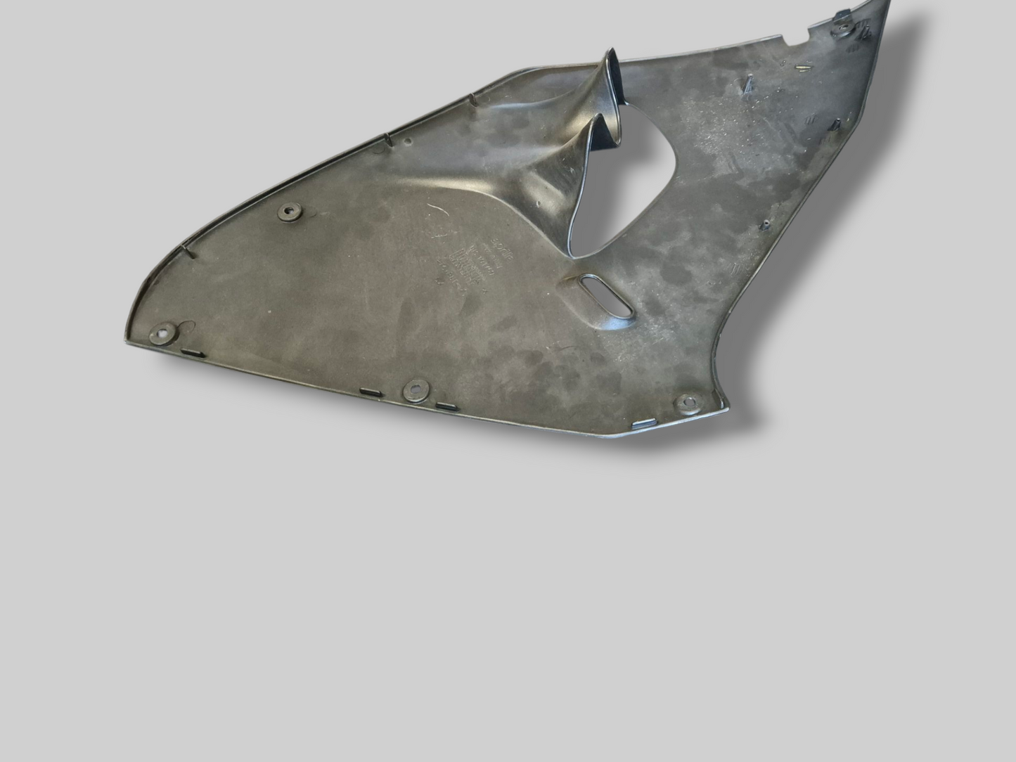 CARÉNAGE CÔTÉ GAUCHE DIABLO NOIR AP8139411Aprilia RSV Mille 98-03 