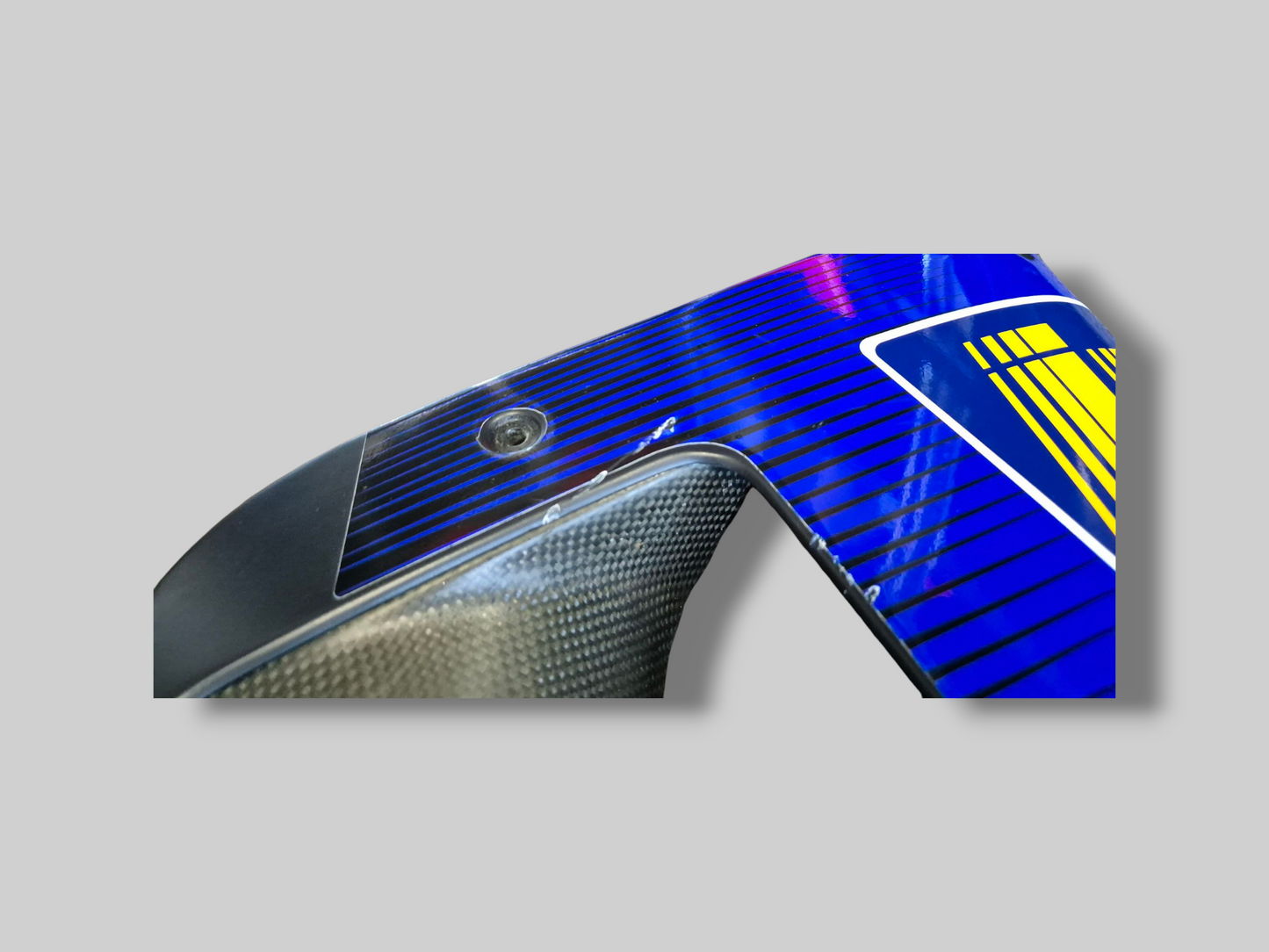CARÉNAGE CÔTÉ DROIT DIABLO NOIR AP8149275 Aprilia RSV Mille 98-00 