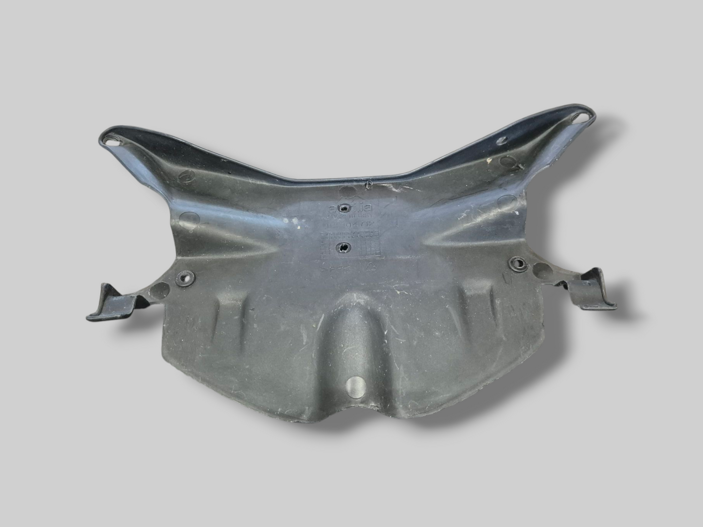 VOORDASHBOARD ONDER KUIP KAPPANEEL AP8168455 Aprilia RSV Mille 98-03 / Tuono 02-05 