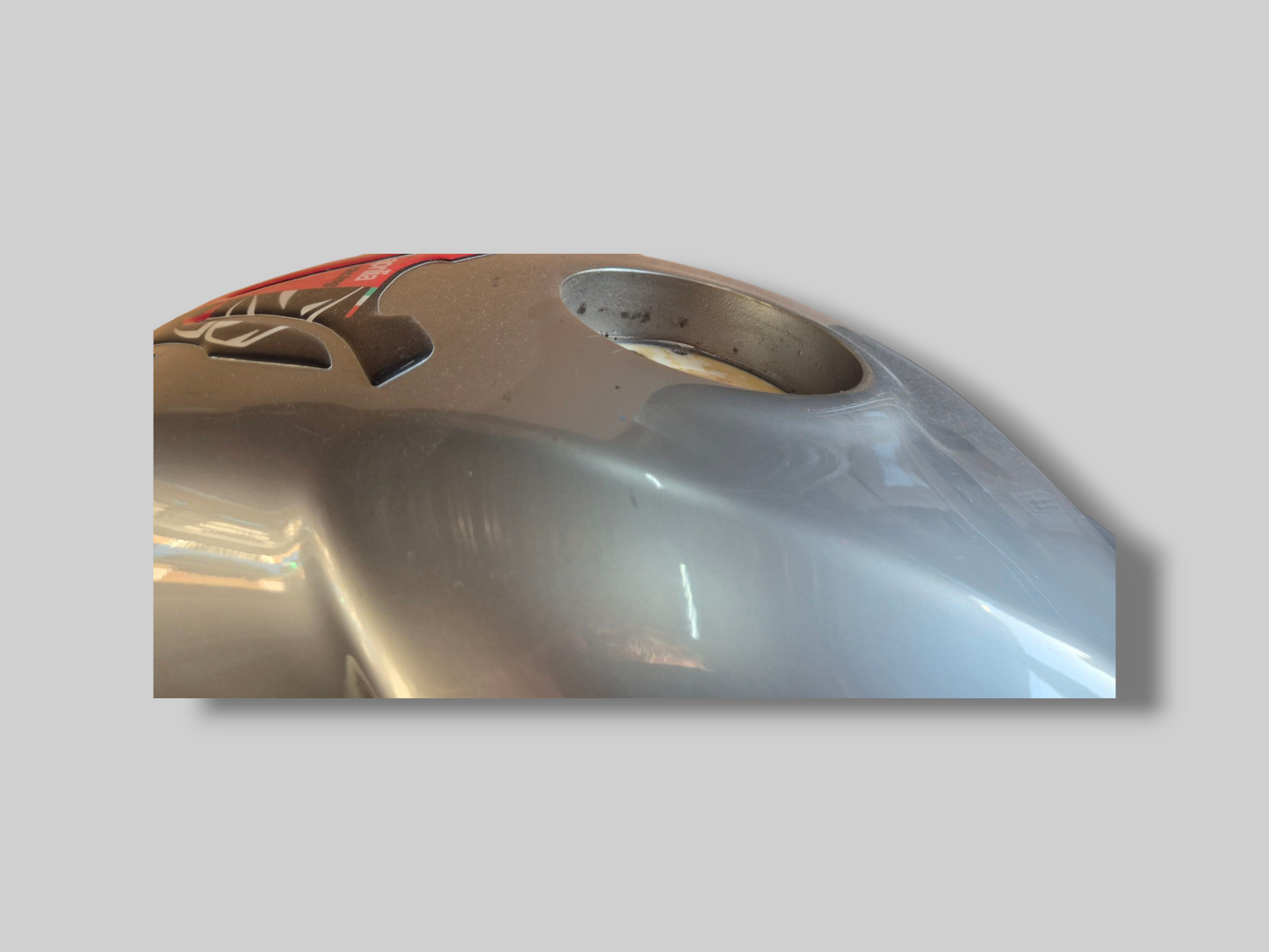 BRANDSTOFTANK WARM ROOD TUONO AP8168218 Aprilia RSV Mille 01-03 / Tuono 02-05 
