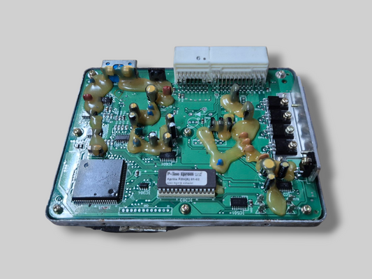ENGINE CONTROL UNIT ECU AP0265671 WITH FRONT & OPEN EXHAUST EPROM Aprilia RSV Mille 98-03 / Tuono 02-05