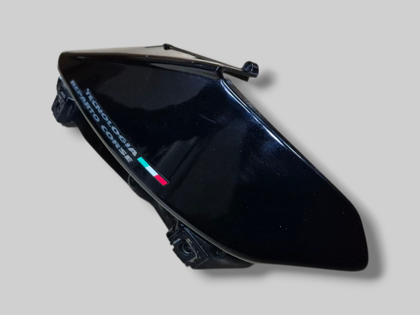 RIGHT-HAND OUTER AIR INTAKE DUCT AP8139416 Aprilia RSV Mille 1998-2003