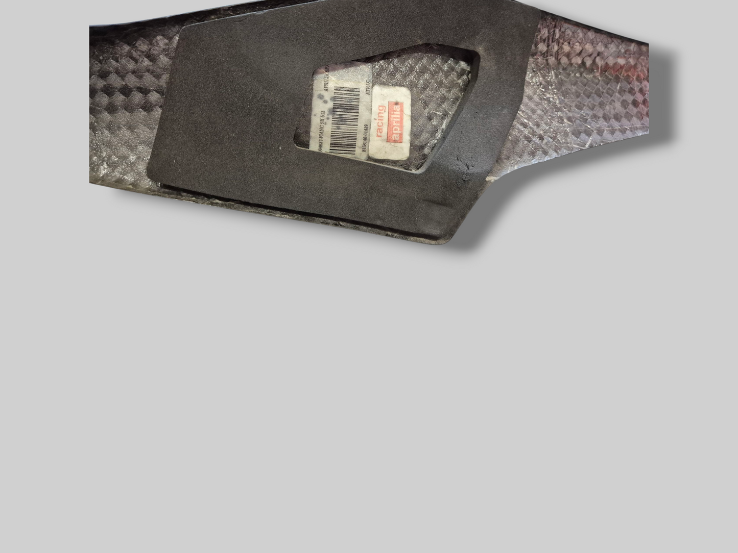 LEFT-HAND SIDE PANEL FAIRING CARBON AP8178760 Aprilia RSV1000R 2004-2005