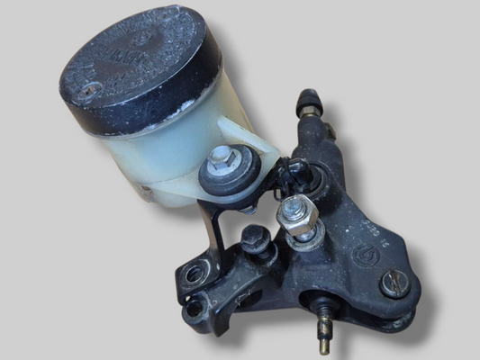FRONT BRAKE PUMP MASTER CYLINDER AP8113969 Aprilia RSV Mille 98-03 / Tuono 02-05