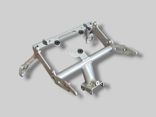 INSTRUMENTENCLUSTERHOUDER SUBFRAME VOOR AP8135905 Aprilia RSV Mille 98-03 