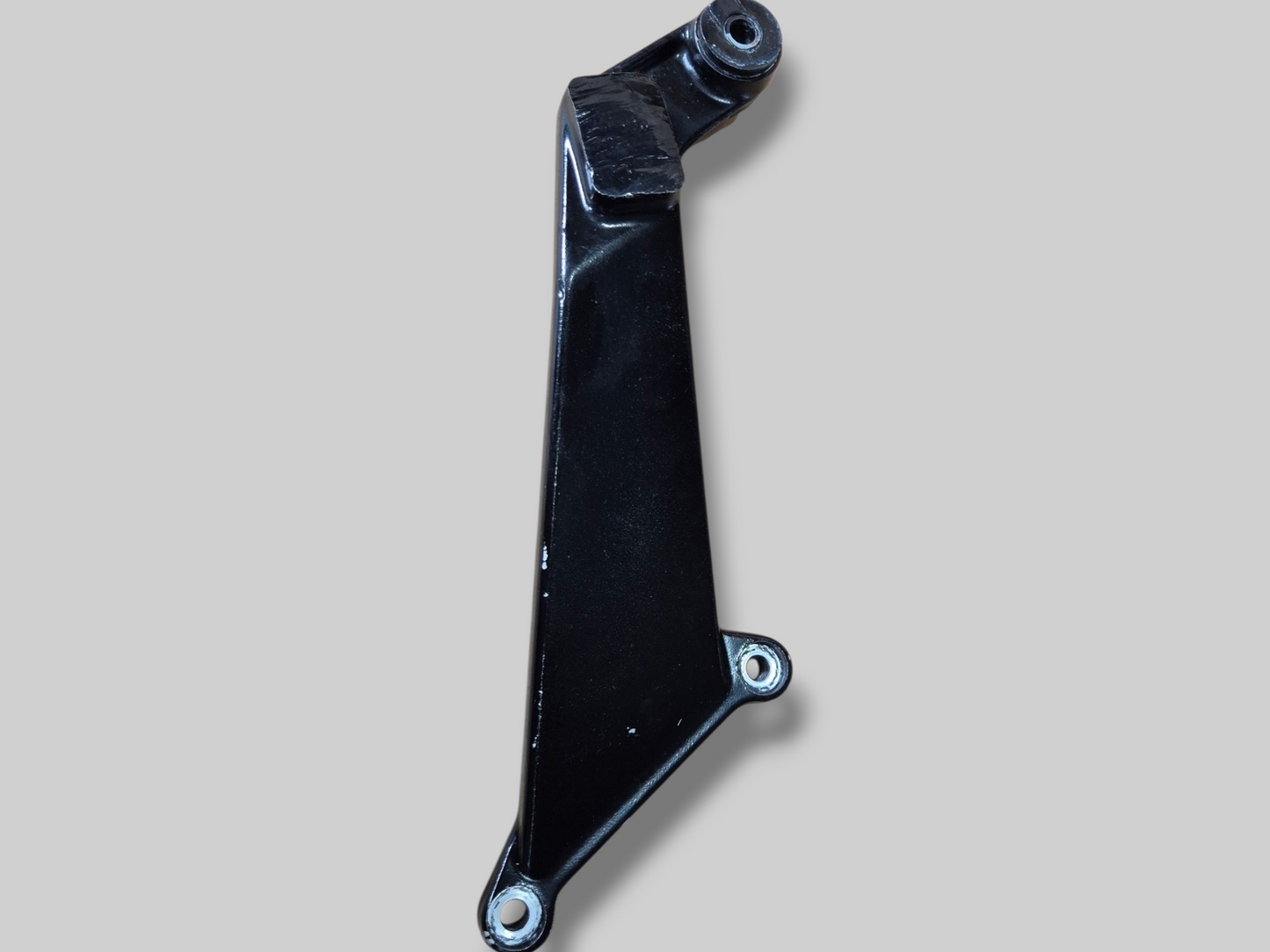 PASSAGIER RECHTER VOETSTEUN STEUN AP8146384 Aprilia RSV Mille 98-03 / Tuono 02-05 