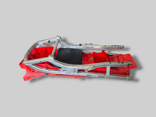 ZADELSTEUN ACHTER SUBFRAME AP8146500 Aprilia RSV1000R 04-10 / Tuono 1000R 06-10 