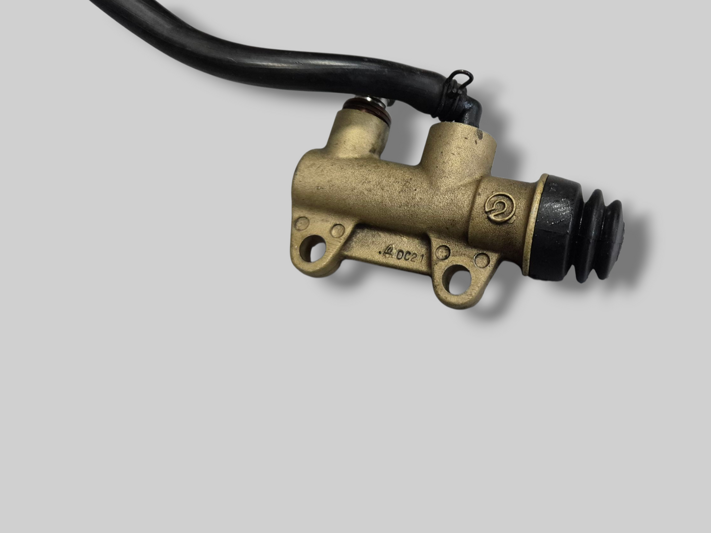REAR BRAKE PUMP MASTER CYLINDER BREMBO AP8113890 Aprilia SL1000 Falco 2000-2003