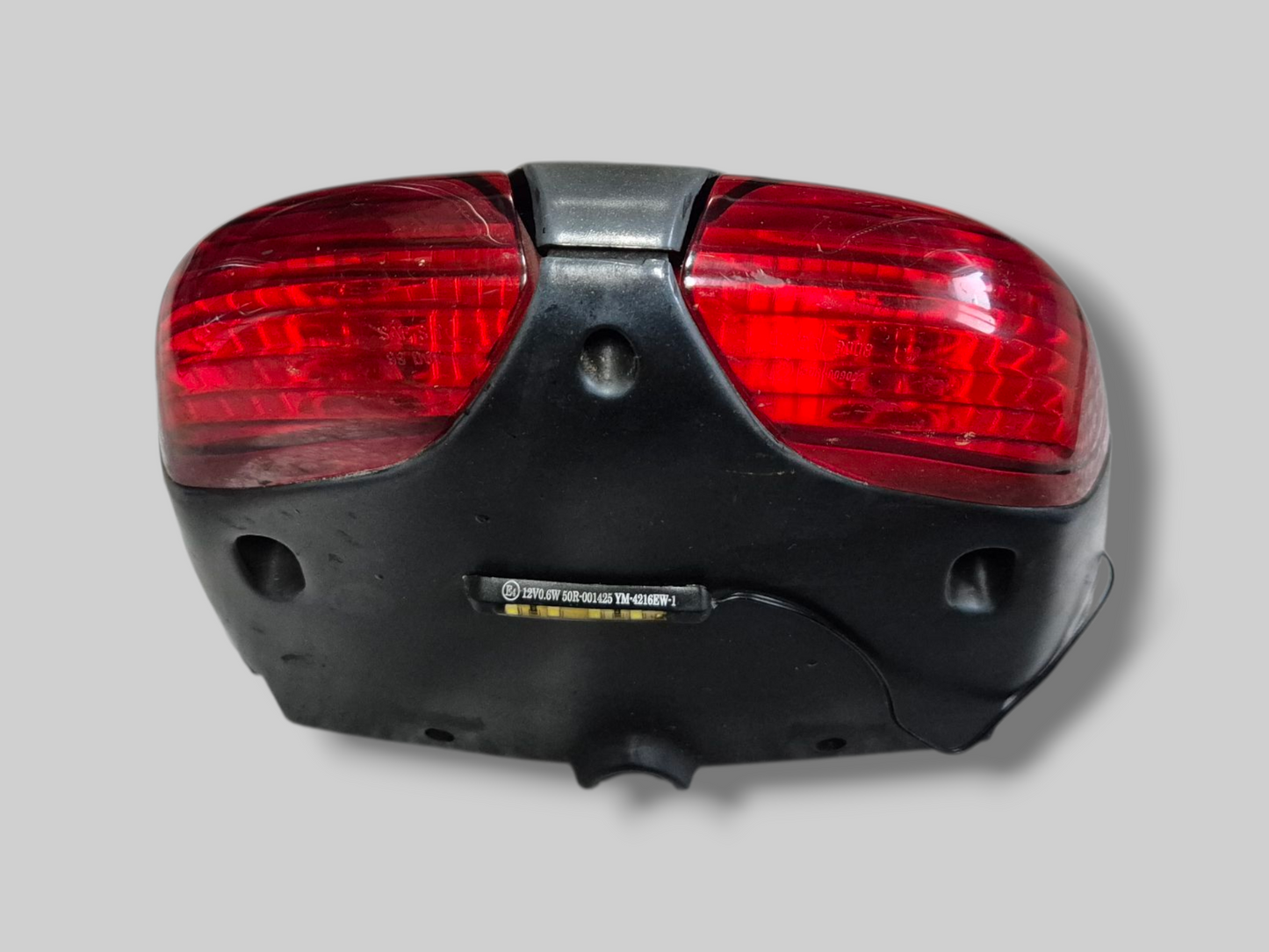 TAIL LIGHT AP8124395 Aprilia SL1000 Falco 2000-2003