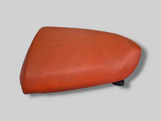 REAR PASSENGER SADDLE SEAT RED AP8129330 Aprilia RSV1000R 2006-2009 / Tuono 1000R 2006-2009
