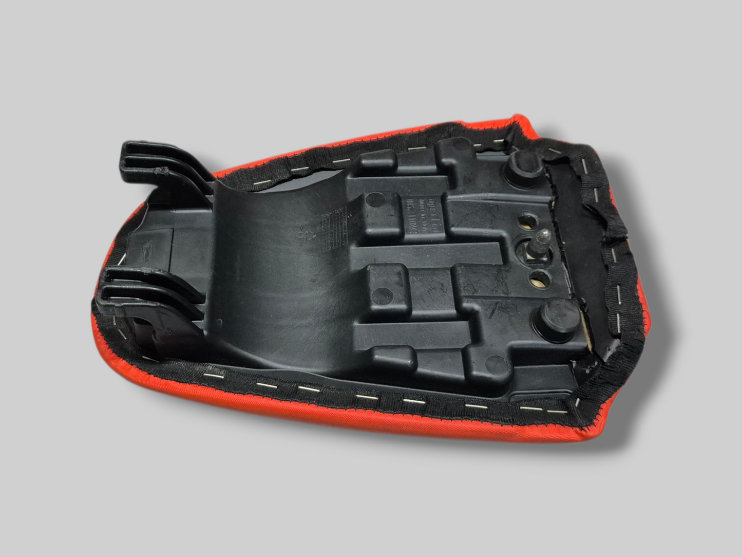 ACHTERTUIN AP8156165 Aprilia RSV1000R 04-10 / Tuono 1000R 06-10