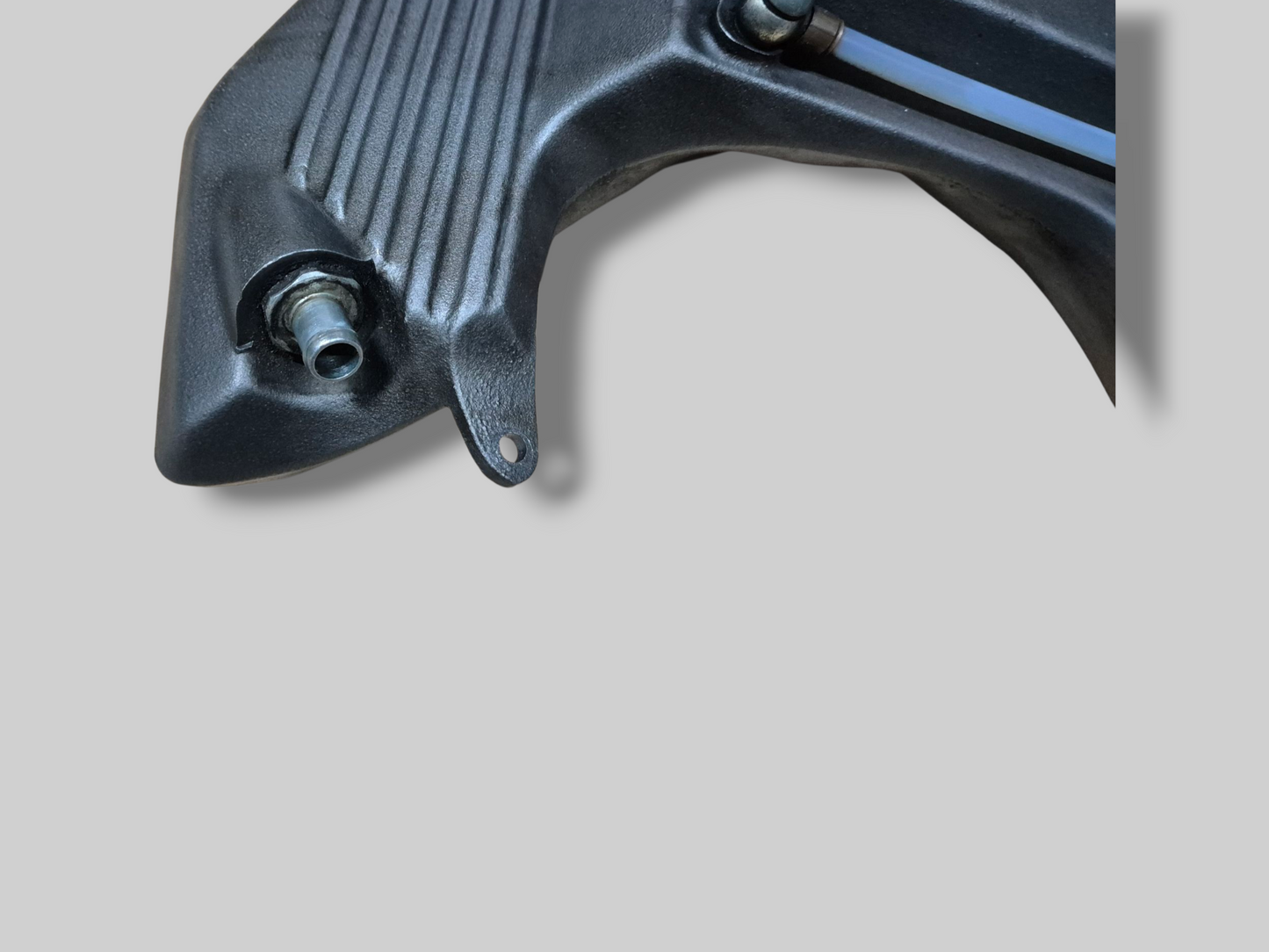 OLIETANKRESERVOIR AP8138558 Aprilia RSV Mille 98-03 / Tuono 02-05 