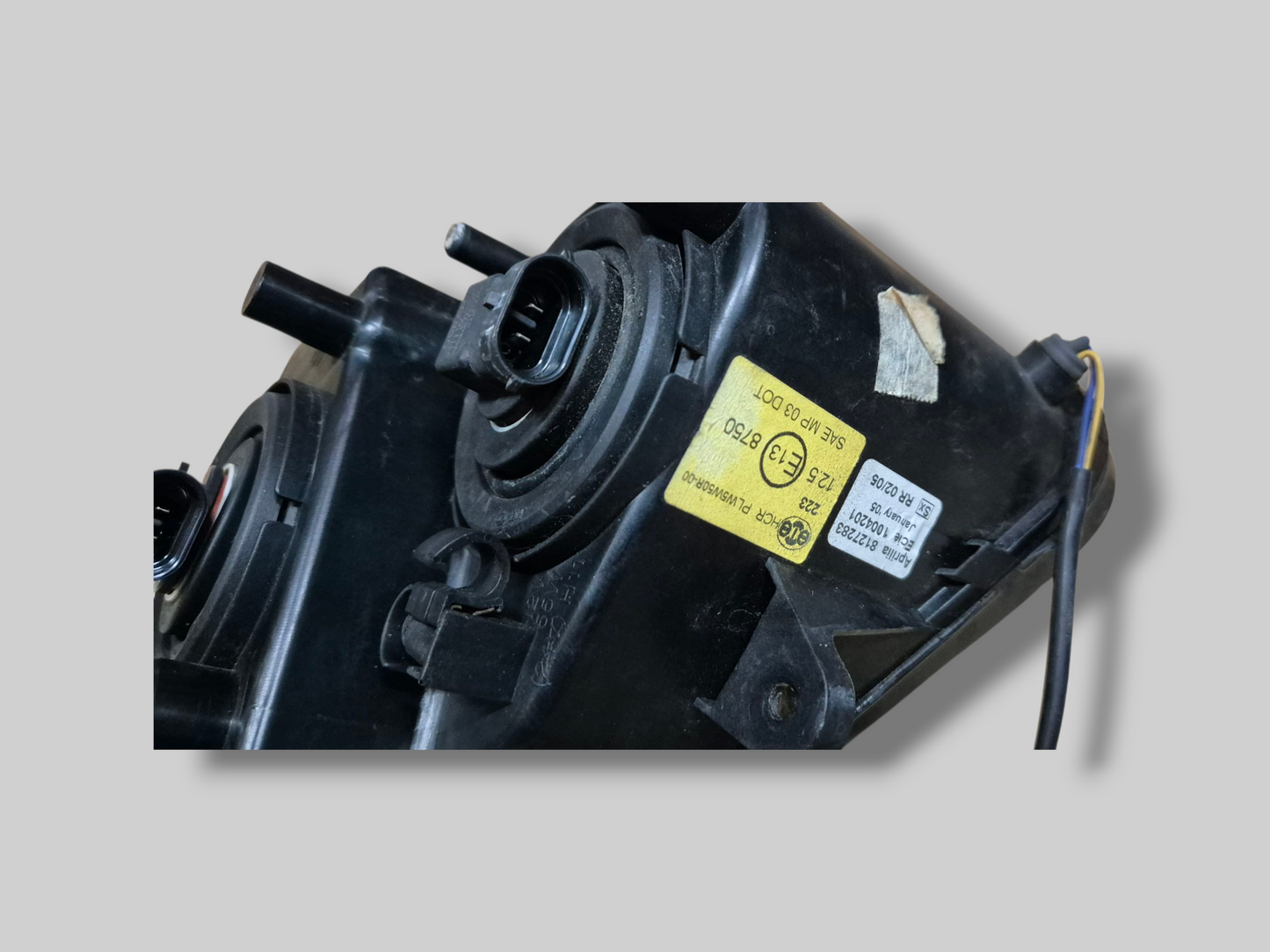 KOPLAMPEENHEID EU/USA AP8124262 Aprilia RSV Mille 1998-2000 