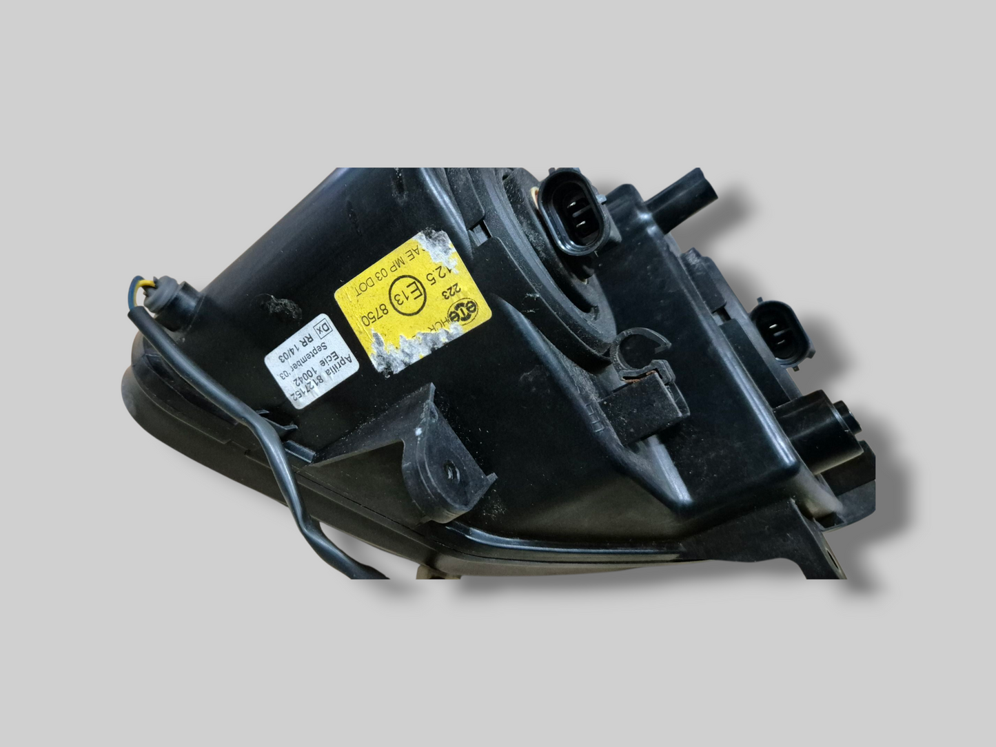 KOPLAMPEENHEID EU/USA AP8124262 Aprilia RSV Mille 1998-2000 