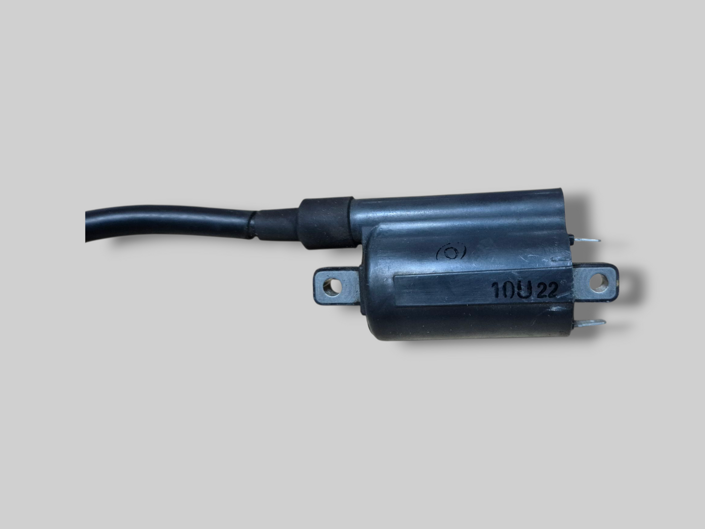 LINKERZIJDE HT-BOBINE AP0265480 Aprilia RSV Mille 98-03 / Tuono 02-05 