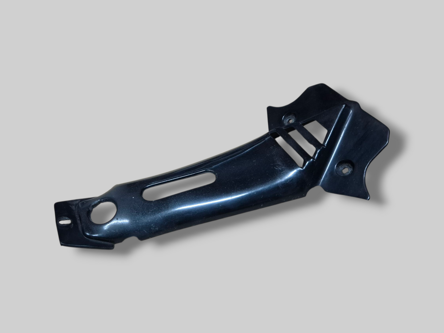VOORKOELER RADIATOR SPOILER KUIP ZWART AP8148834 Aprilia RSV Mille 98-03