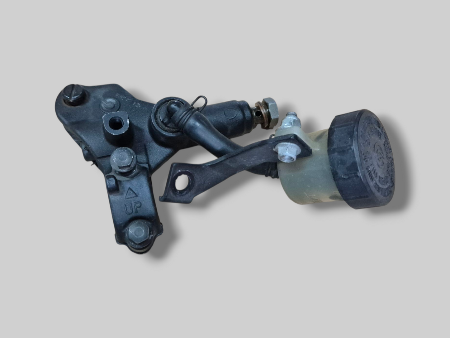 KOPPELINGSPOMP HOOFDCILINDER AP8106384 Aprilia RSV Mille 98-03 / Tuono 02-05 