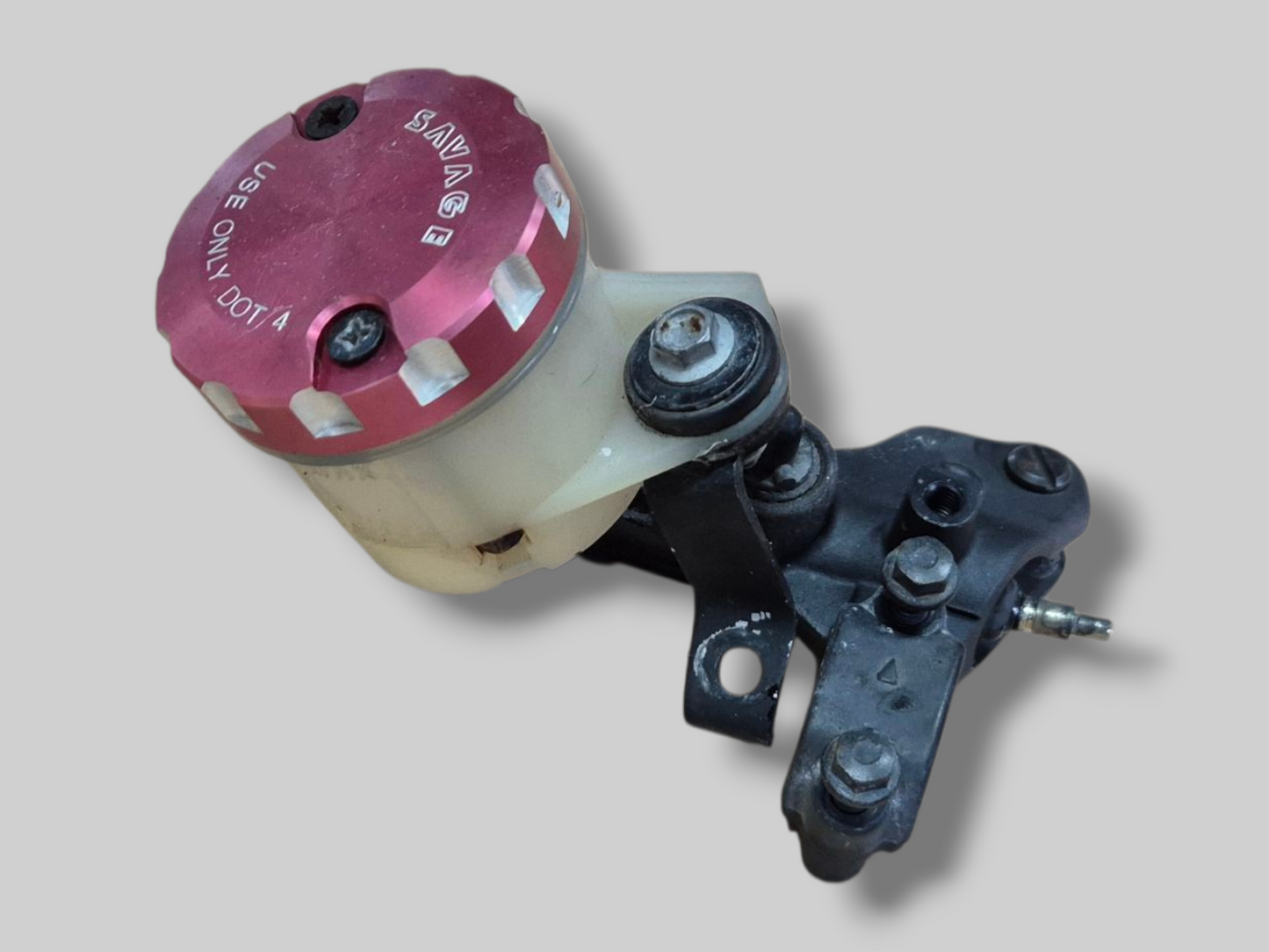 VOORREMPOMP HOOFDCILINDER AP8113969 Aprilia RSV Mille 98-03 / Tuono 02-05 
