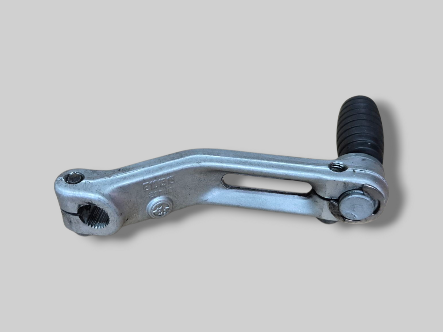 VERSNELLINGSHEFBOOM AP8106874 Aprilia RSV Mille 98-03 / Tuono 02-05 