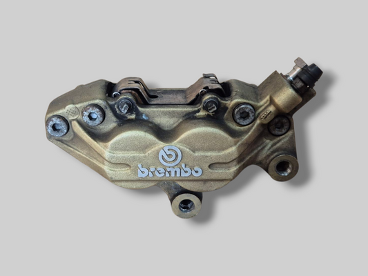 REMKLAUW LINKSVOOR BREMBO P4 GOUD AP8113971 Aprilia RSV Mille 98-03 / Tuono 02-05