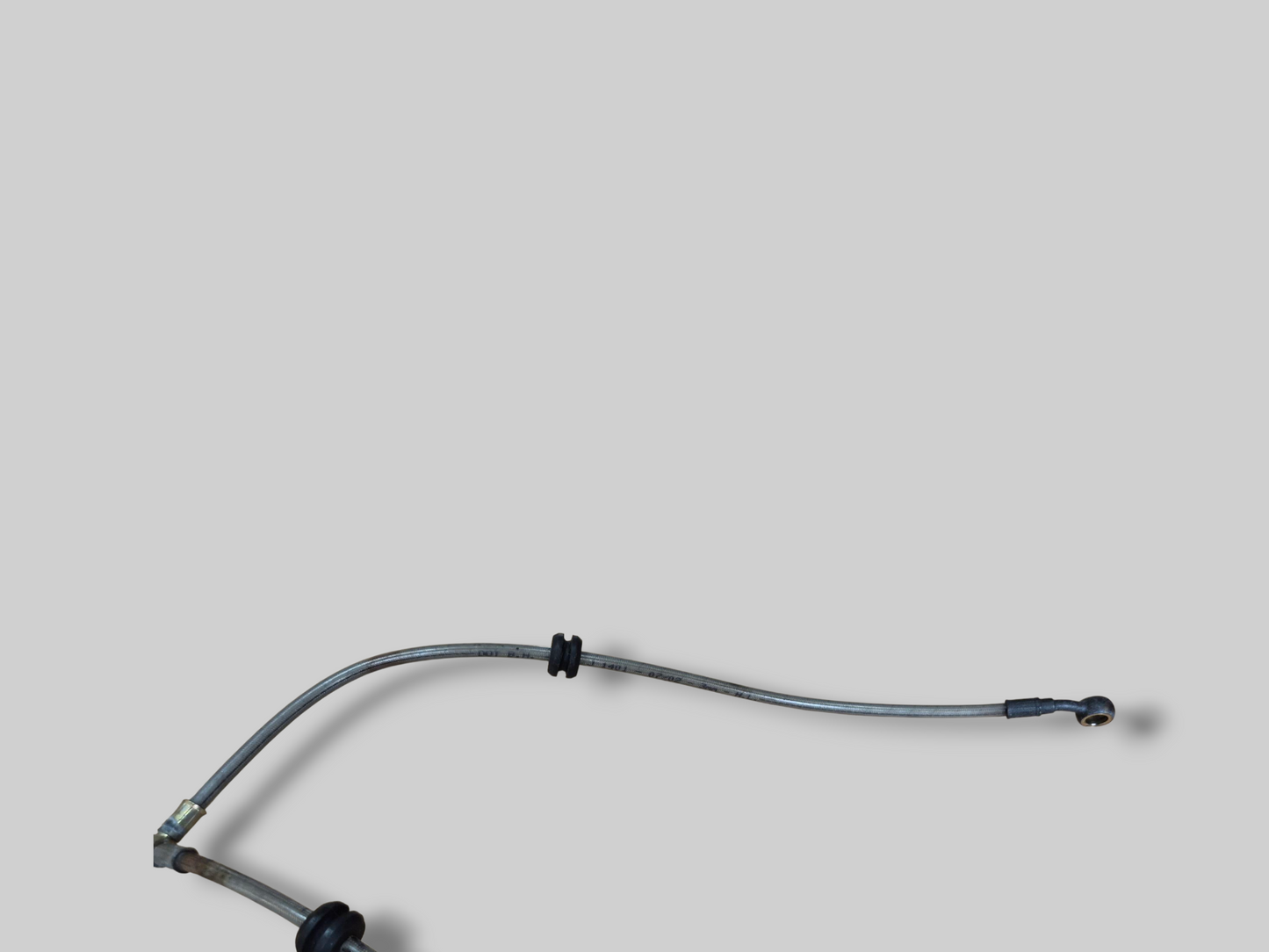 VOOR MET STAAL GEVLOCHTEN REMLEIDINGSSLANG T-VERBINDING AP8113976 Aprilia RSV Mille 98-03 