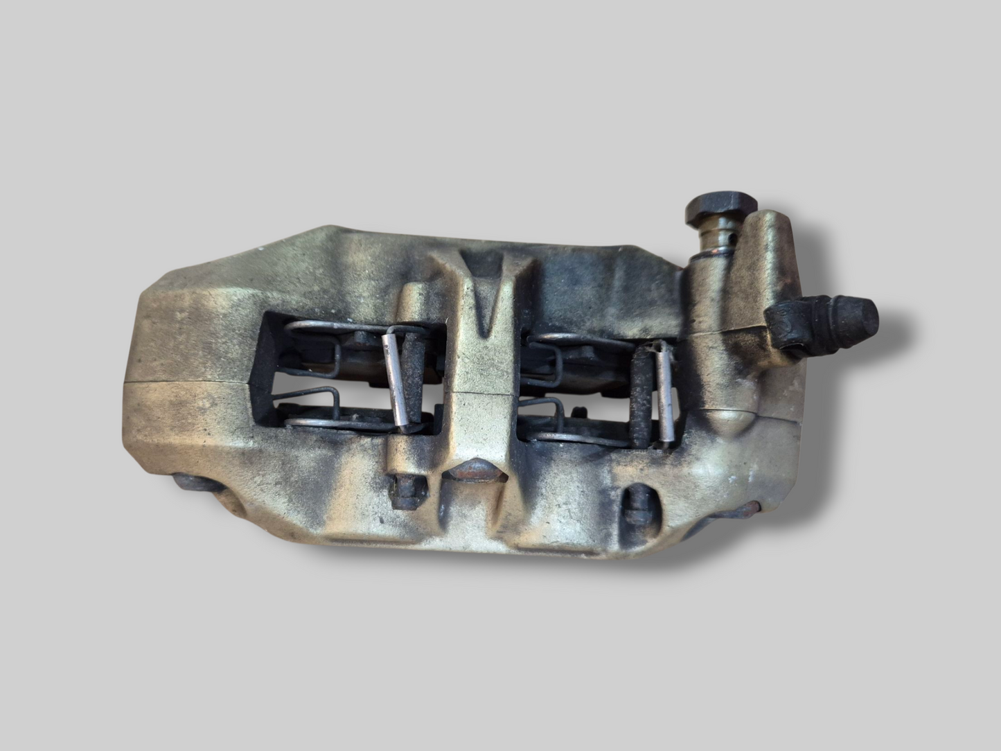 REMKLAUW VOOR RECHTS BREMBO P4 GOUD AP8113970 Aprilia RSV Mille 98-03 / Tuono 02-05