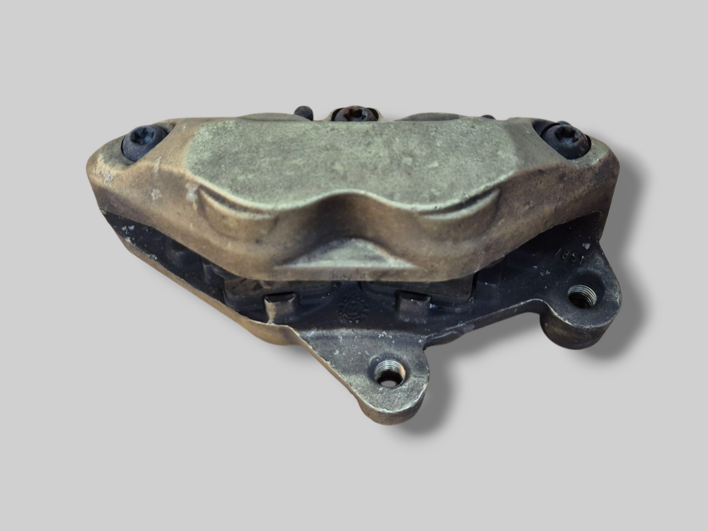 REMKLAUW VOOR RECHTS BREMBO P4 GOUD AP8113970 Aprilia RSV Mille 98-03 / Tuono 02-05