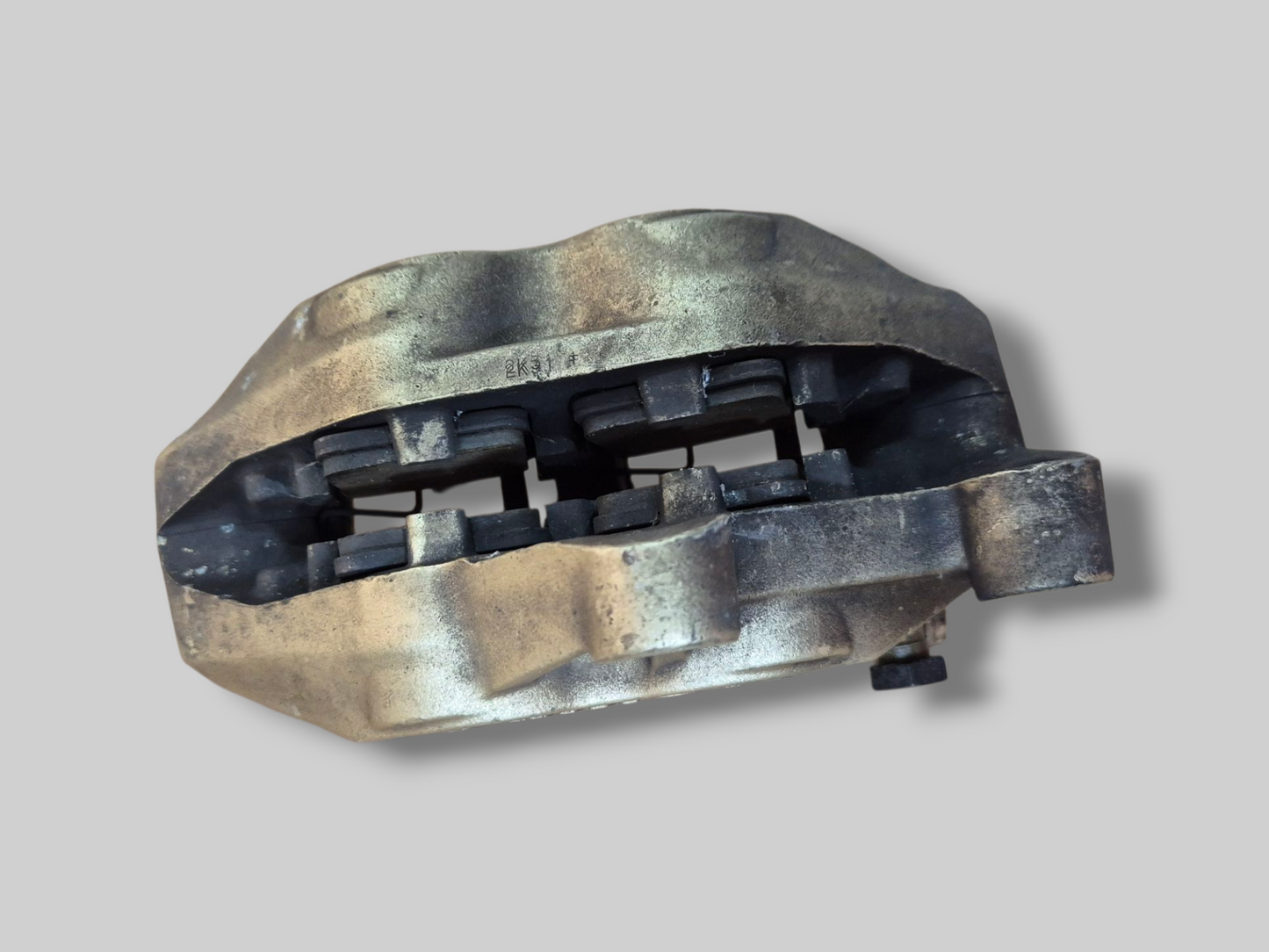 REMKLAUW VOOR RECHTS BREMBO P4 GOUD AP8113970 Aprilia RSV Mille 98-03 / Tuono 02-05