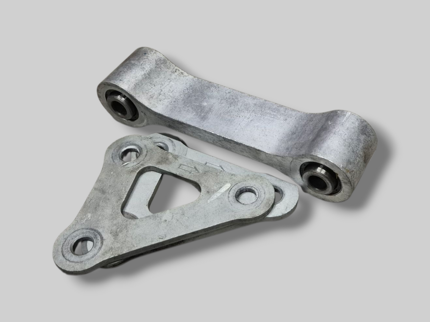 ACHTERSCHOKKOPPELING DOGBONE AP8135917 Aprilia RSV Mille 1998-2000 