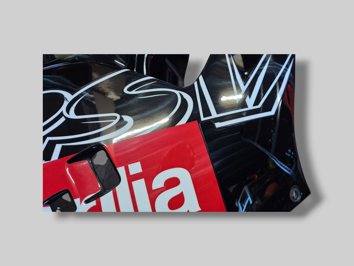 KUIP RECHTER ZWART AP8148553 Aprilia RSV Mille 98-00 