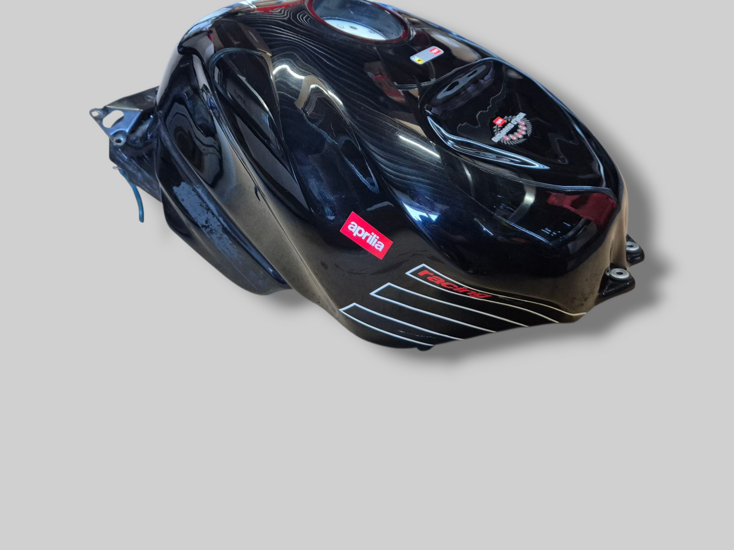 BRANDSTOFTANK WARM ROOD TUONO AP8168218 Aprilia RSV Mille 01-03 / Tuono 02-05 