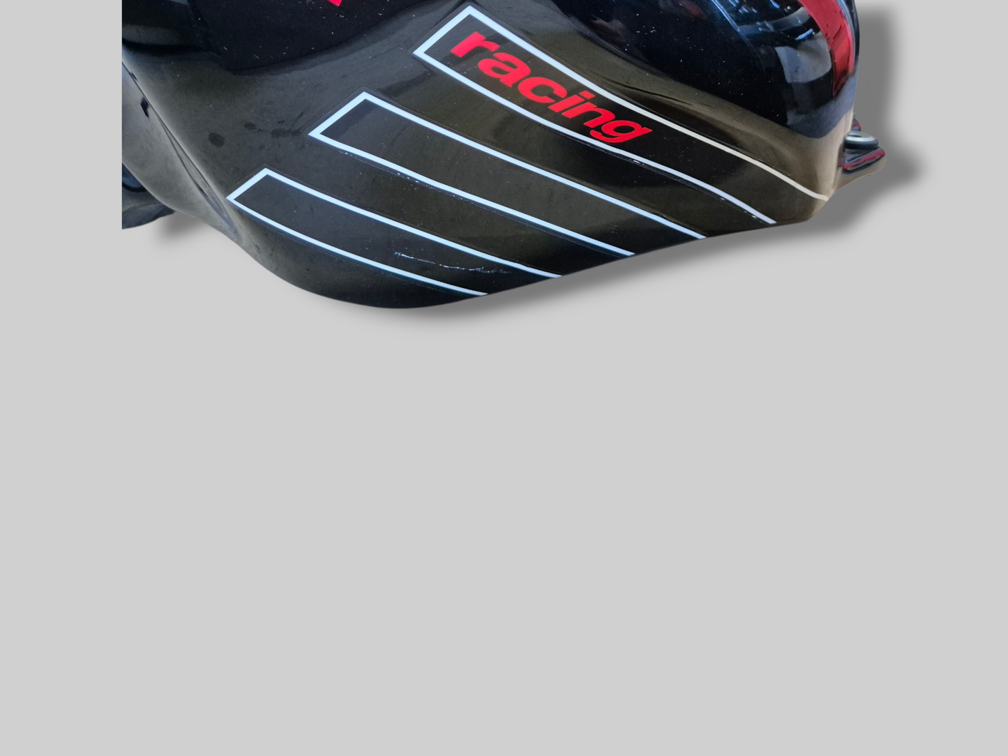 BRANDSTOFTANK WARM ROOD TUONO AP8168218 Aprilia RSV Mille 01-03 / Tuono 02-05 