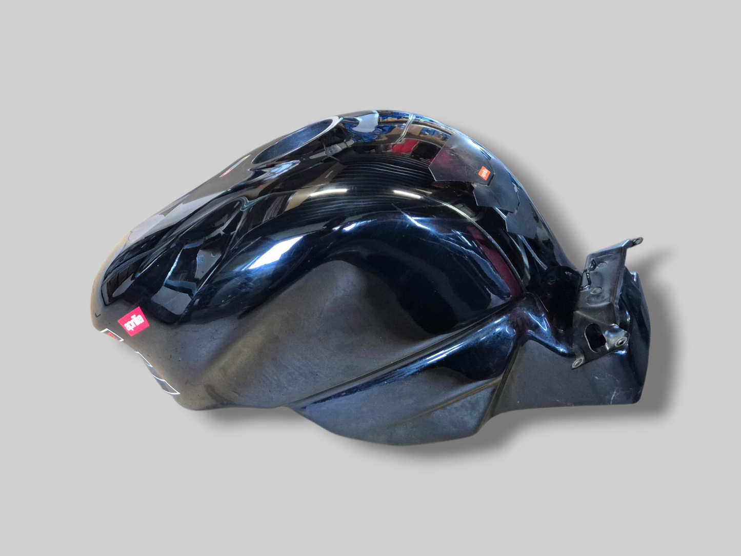 BRANDSTOFTANK WARM ROOD TUONO AP8168218 Aprilia RSV Mille 01-03 / Tuono 02-05 