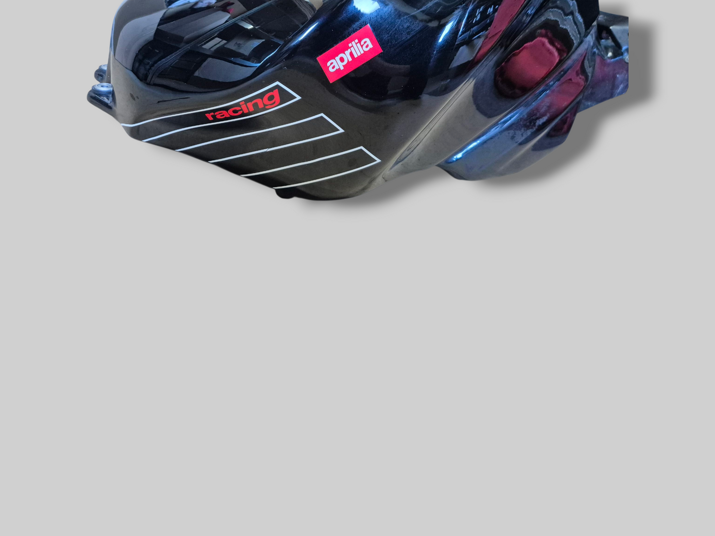 BRANDSTOFTANK WARM ROOD TUONO AP8168218 Aprilia RSV Mille 01-03 / Tuono 02-05 