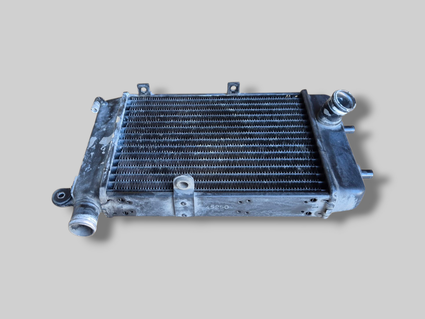 RECHTER RADIATOR ZWART AP8102952 Aprilia RSV Mille 98-03 / Tuono 02-05