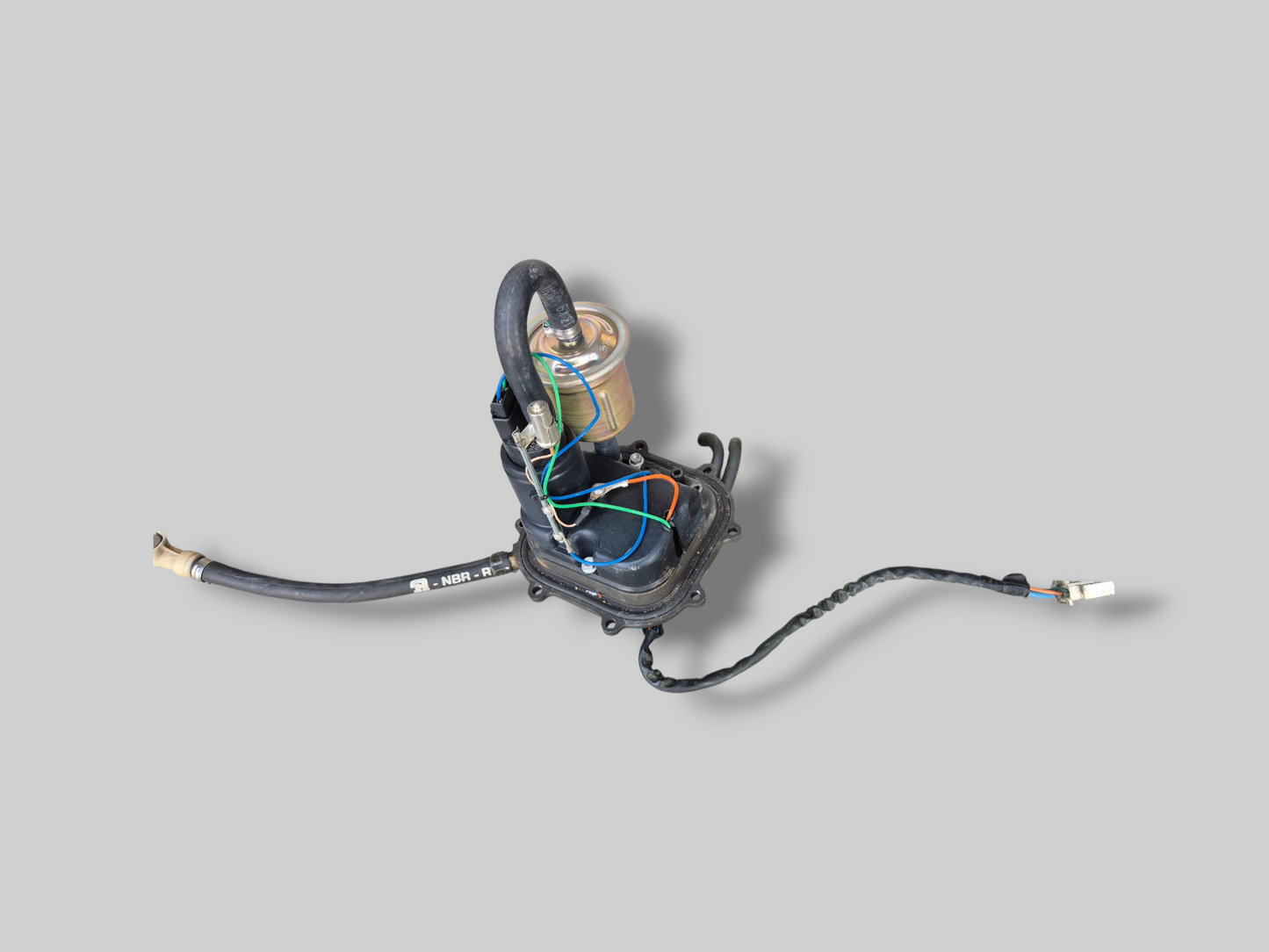 BRANDSTOFPOMP AP8134750 Aprilia RSV Mille 98-03 / Tuono 02-05 