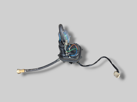 BRANDSTOFPOMP AP8134750 Aprilia RSV Mille 98-03 / Tuono 02-05 