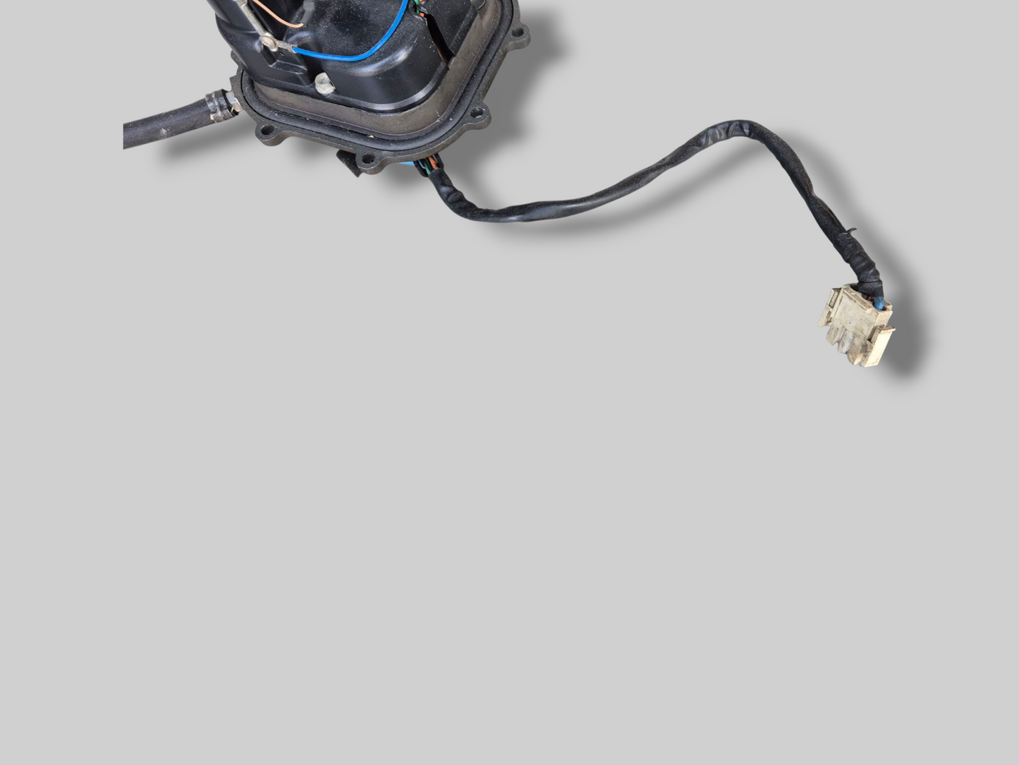 BRANDSTOFPOMP AP8134750 Aprilia RSV Mille 98-03 / Tuono 02-05 