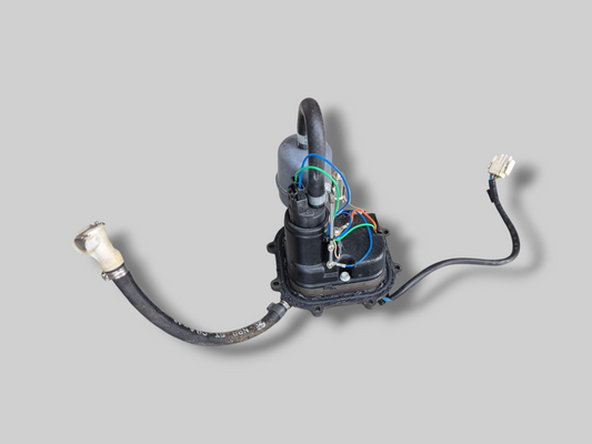 BRANDSTOFPOMP AP8134750 Aprilia RSV Mille 98-03 / Tuono 02-05 