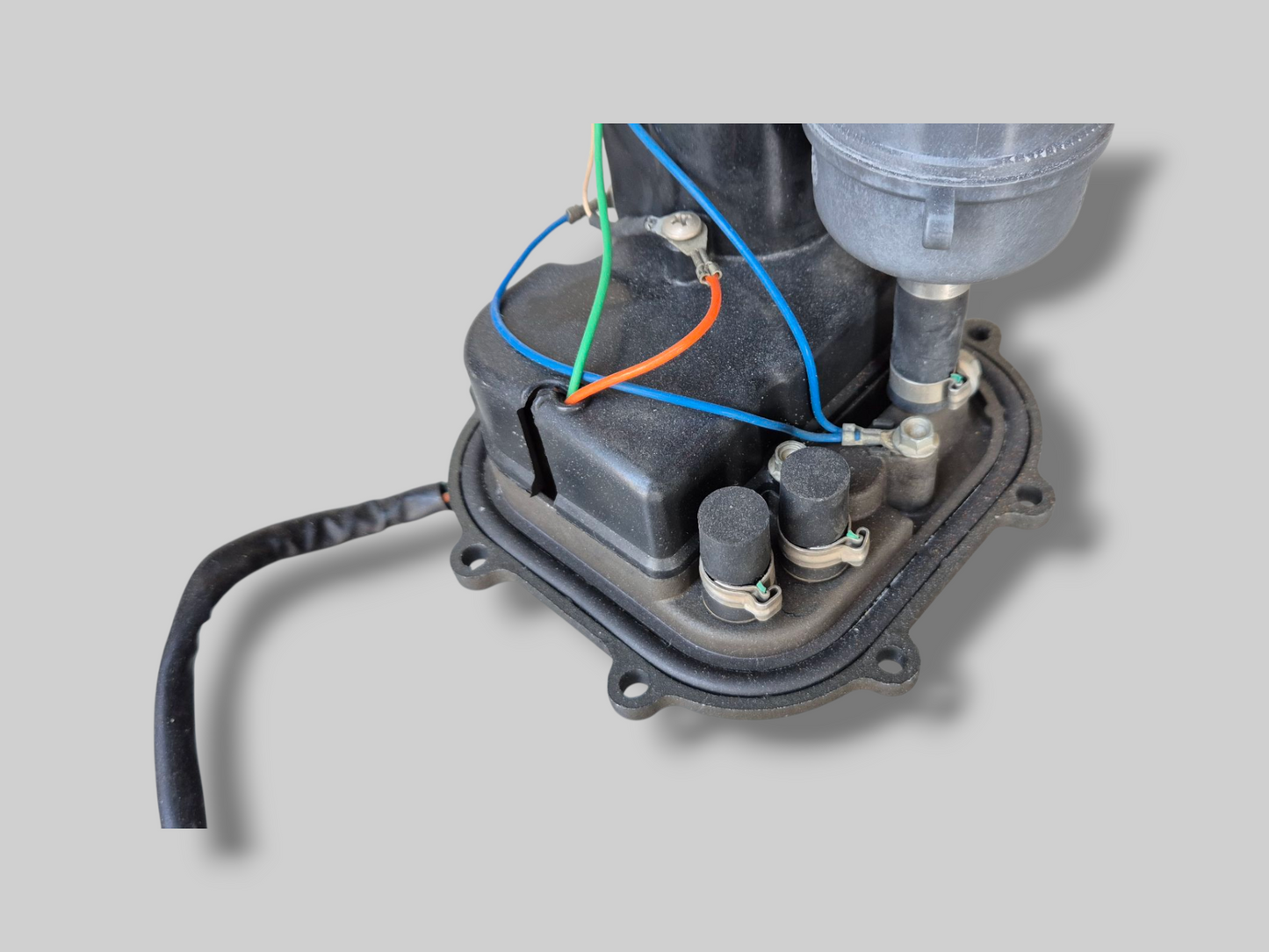 BRANDSTOFPOMP AP8134750 Aprilia RSV Mille 98-03 / Tuono 02-05 