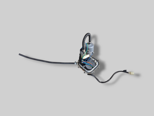 BRANDSTOFPOMP AP8134750 Aprilia RSV Mille 98-03 / Tuono 02-05 